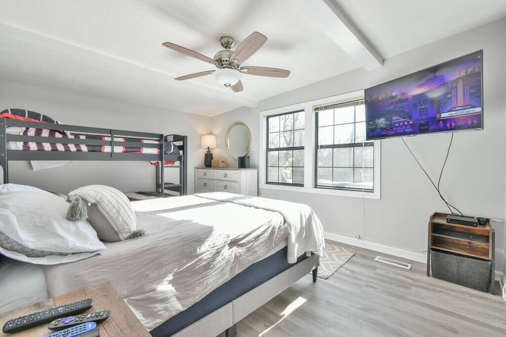 Photo of Others in Flowery Branch