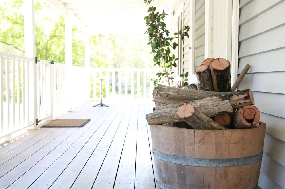 Photo of Patio Balcony in Cessnock City Council