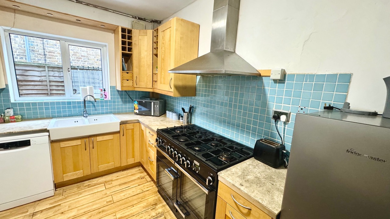 Photo of Kitchen in Runnymede