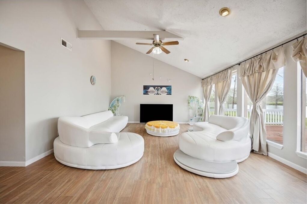 Photo of Livingroom in College Park