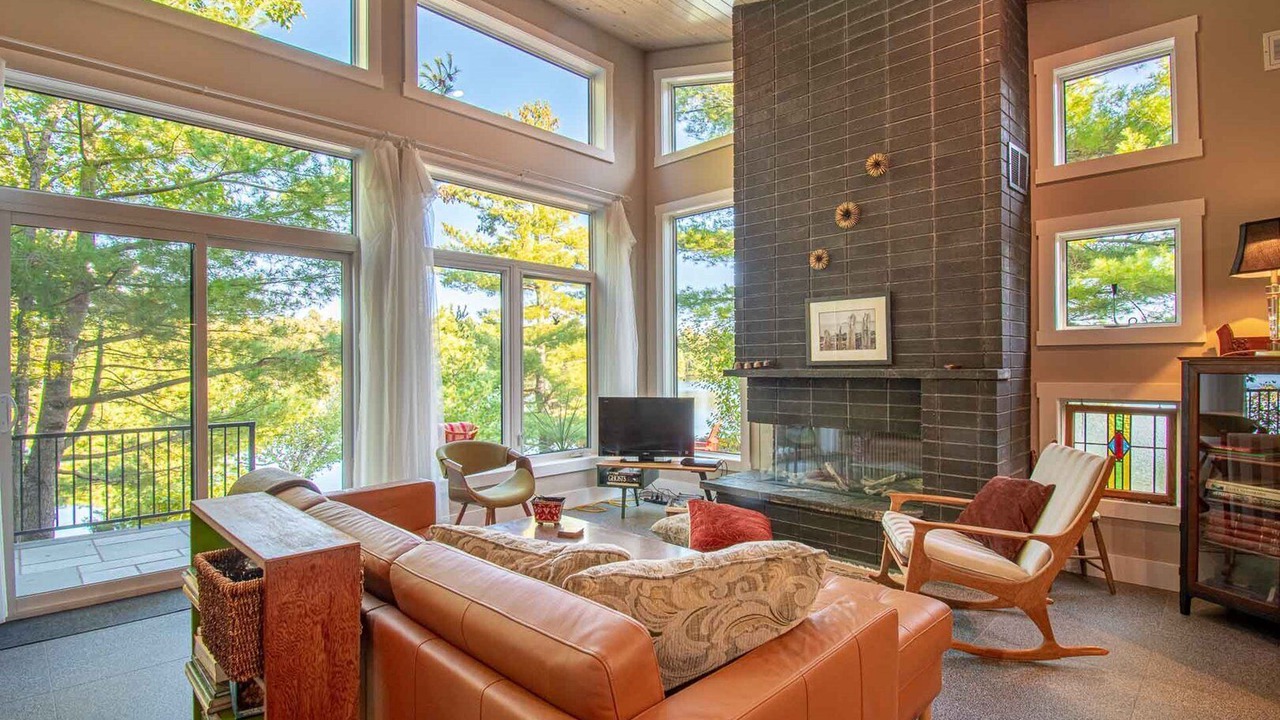 Photo of Livingroom in McDougall