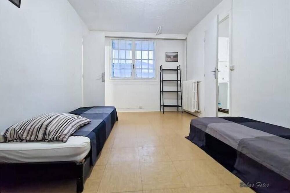 Photo of Bedroom in Les Templiers