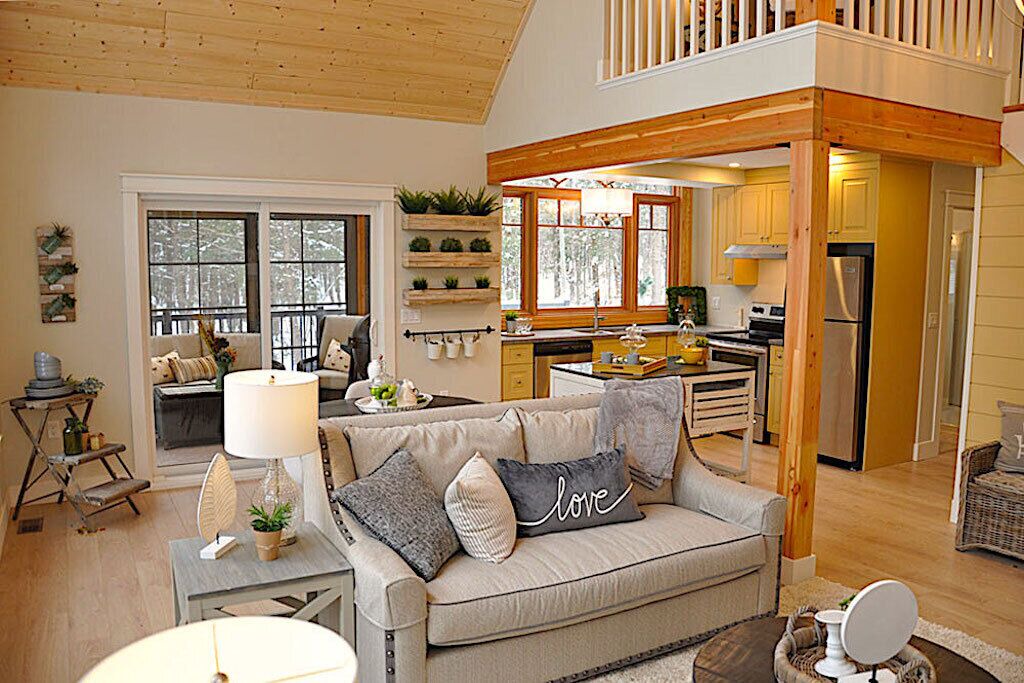 Photo of Livingroom in Irondale