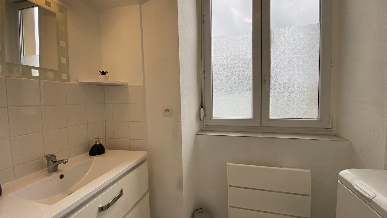 Photo of Others in Monplaisir