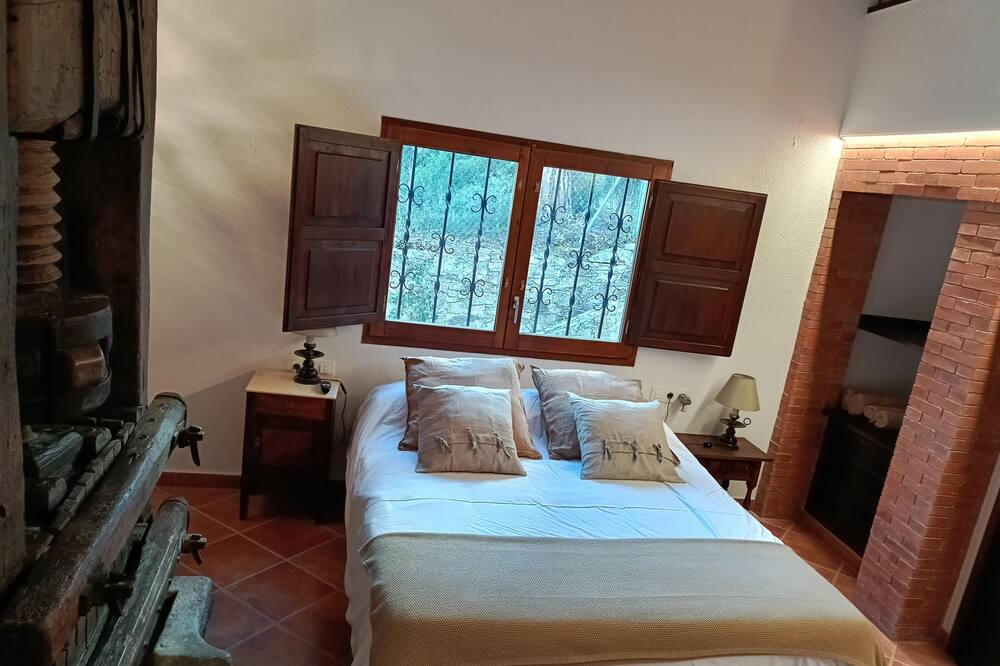 Photo of Bedroom in Tordera