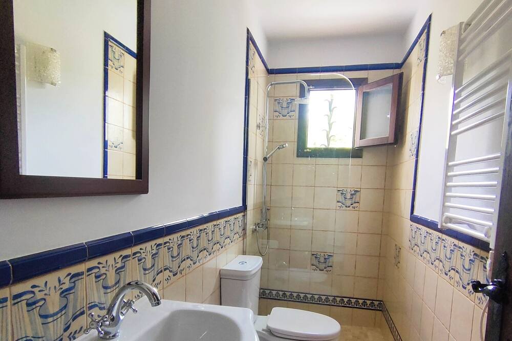 Photo of Bathroom in Tordera