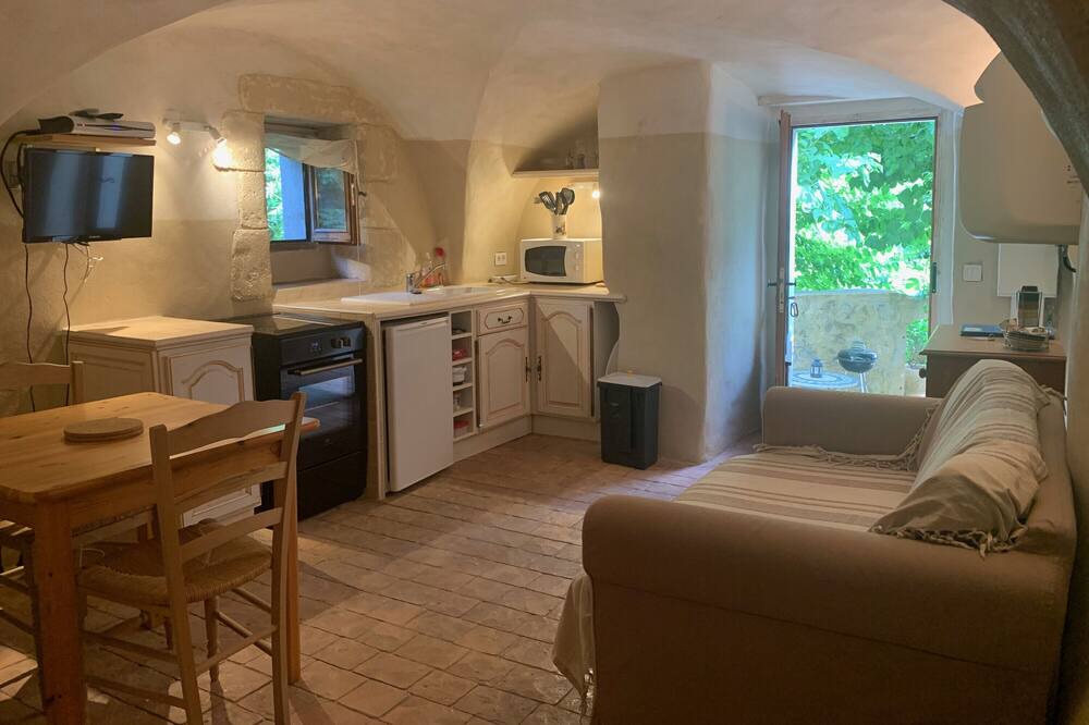 Photo of Kitchen in Saint-Sauveur-de-Cruzieres