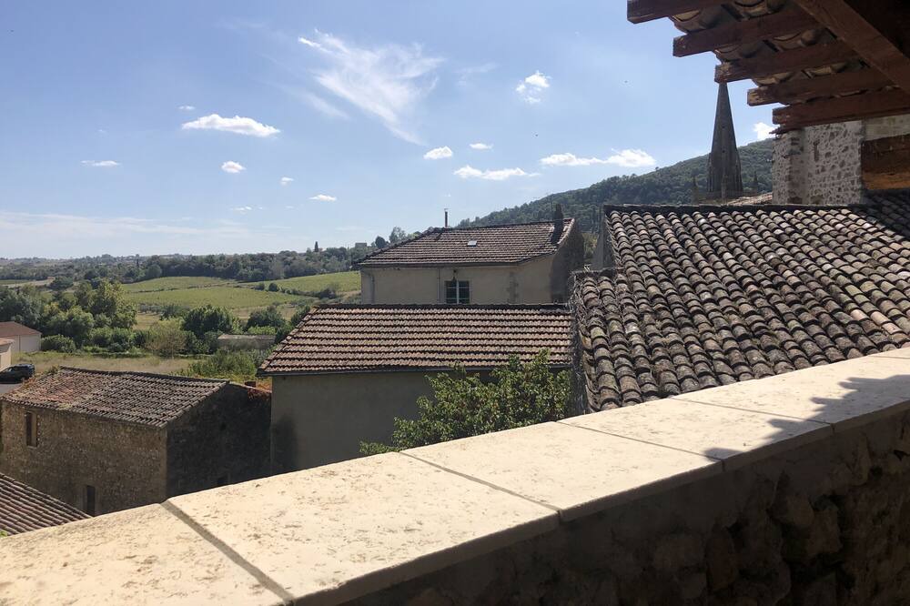 Photo of Outdoor in Saint-Sauveur-de-Cruzieres