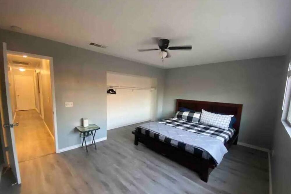 Photo of Bedroom in Manteca