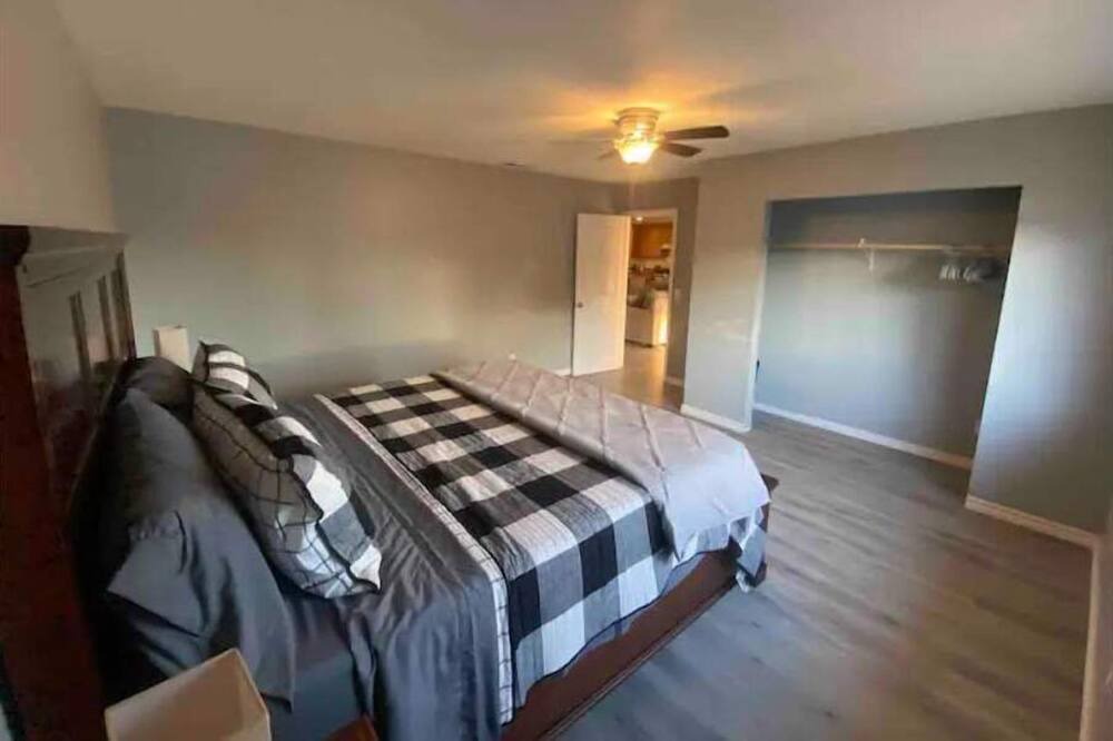 Photo of Bedroom in Manteca