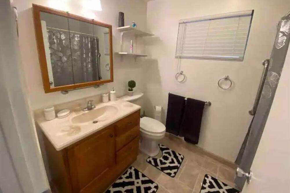 Photo of Bathroom in Manteca