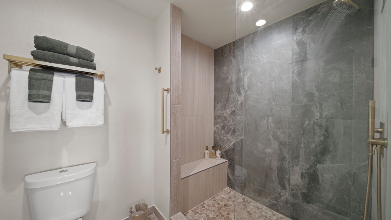 Photo of Others in Honomu