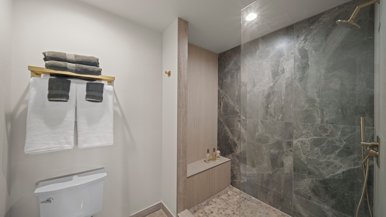 Photo of Bathroom in Honomu