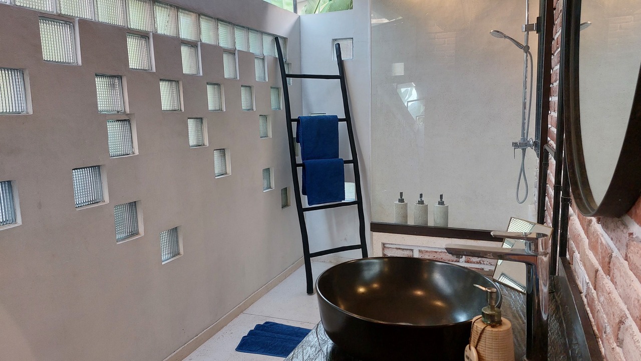 Photo of Bathroom in Munggu