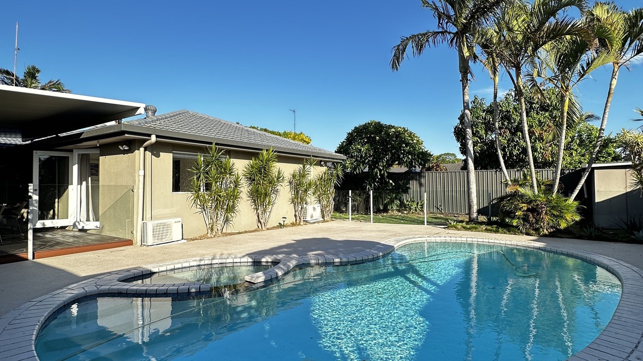 Photo of Outdoor in Broadbeach Waters