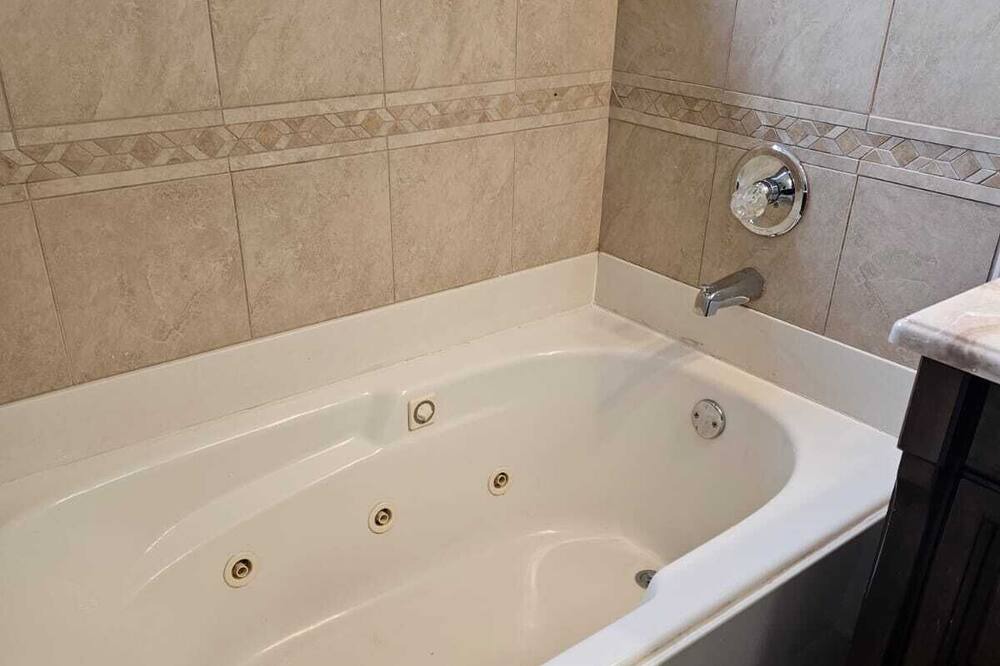 Photo of Bathroom in Olive Branch