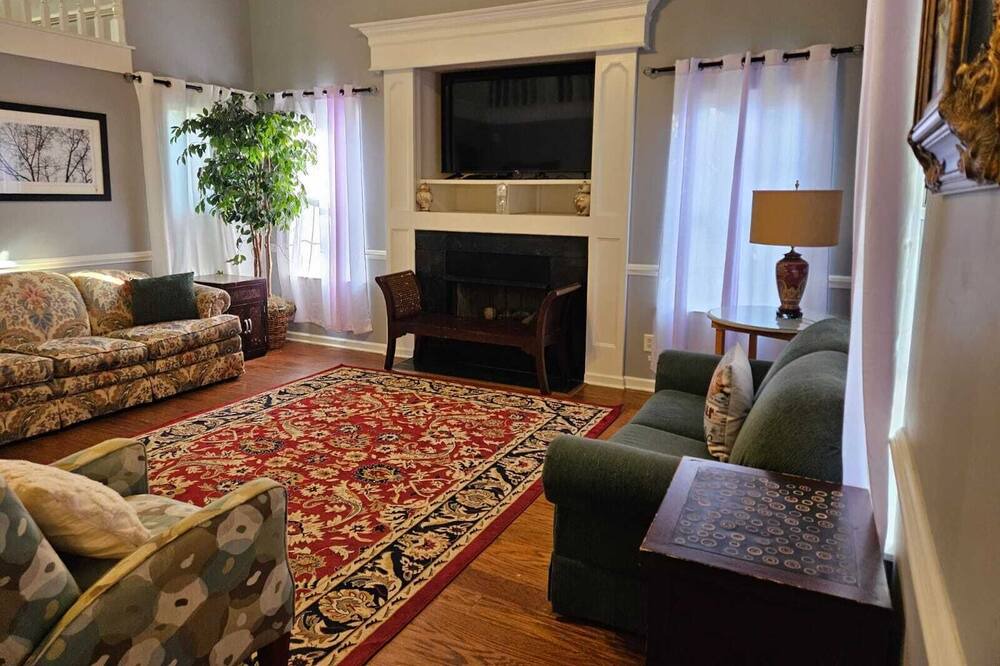 Photo of Livingroom in Olive Branch