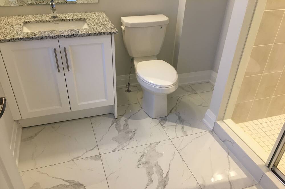 Photo of Bathroom in Aurora