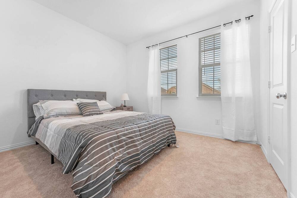 Photo of Bedroom in Fate