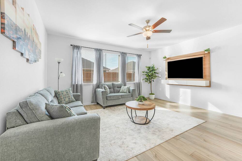 Photo of Livingroom in Fate