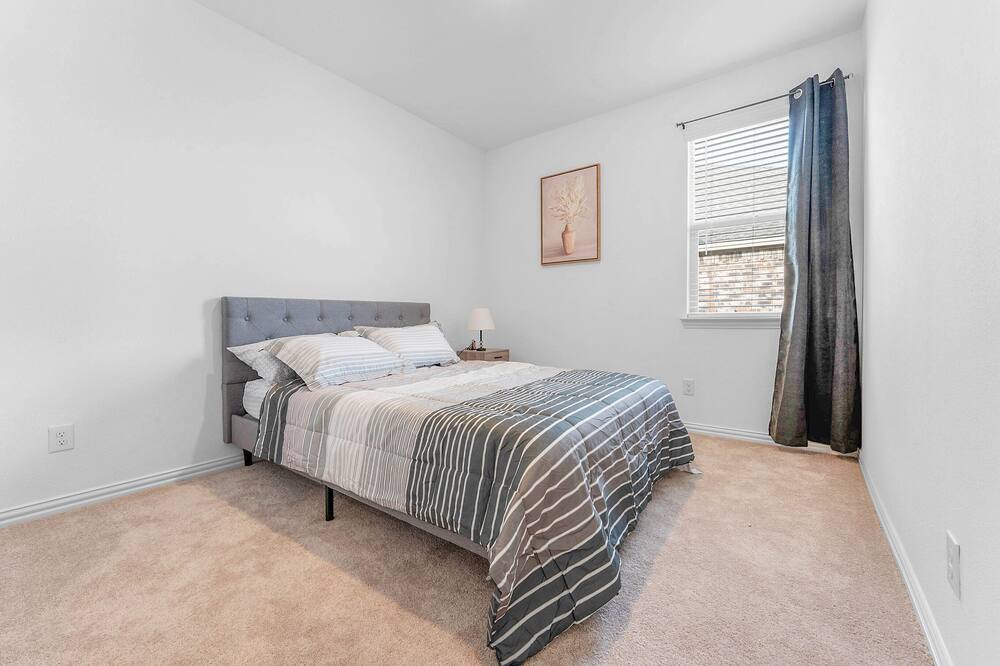 Photo of Bedroom in Fate