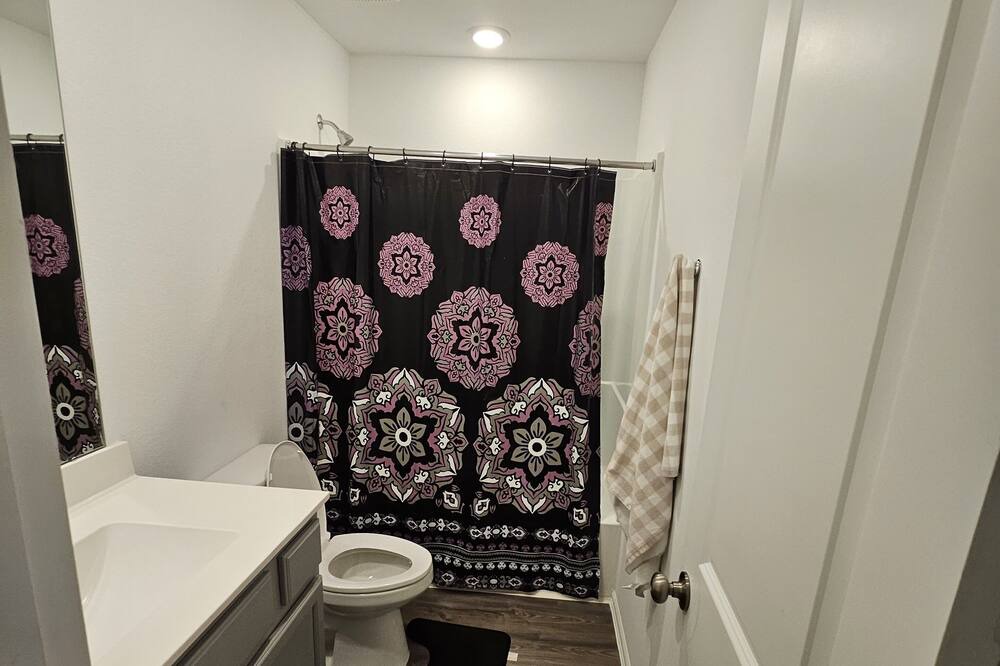 Photo of Bathroom in Iowa Colony
