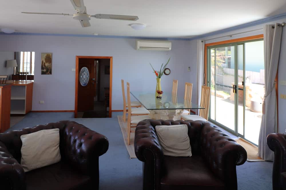 Photo of Livingroom in Mallacoota