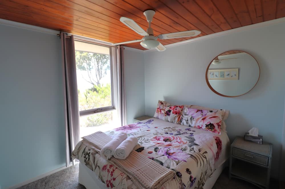 Photo of Bedroom in Mallacoota