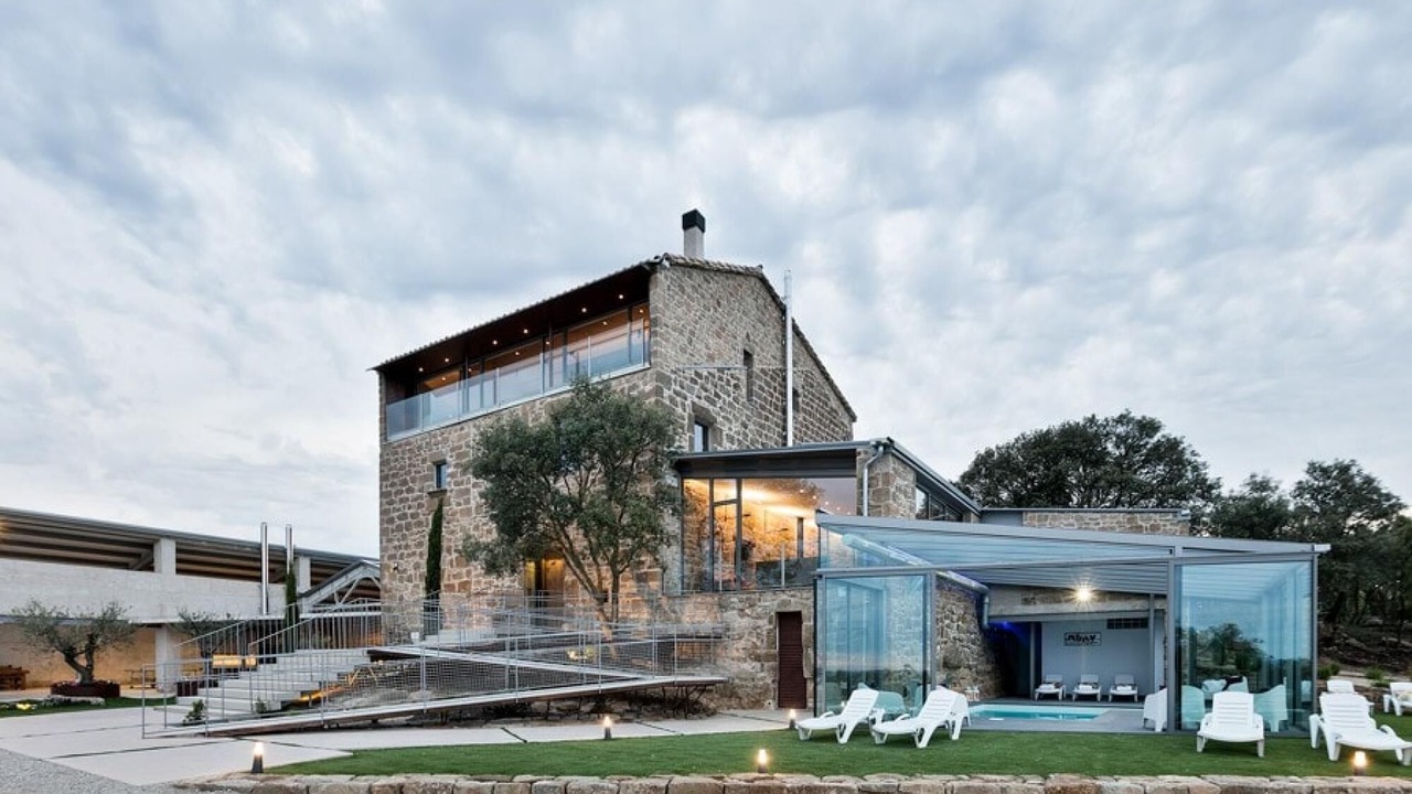 Photo of Outdoor in Tora