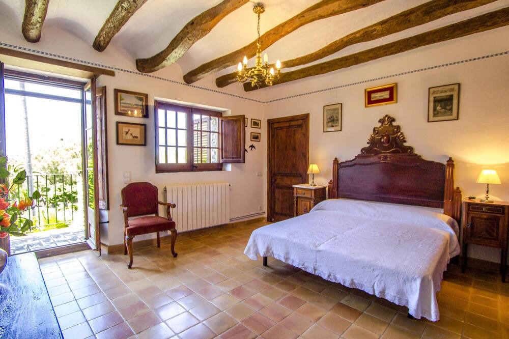 Photo of Bedroom in Santa Oliva