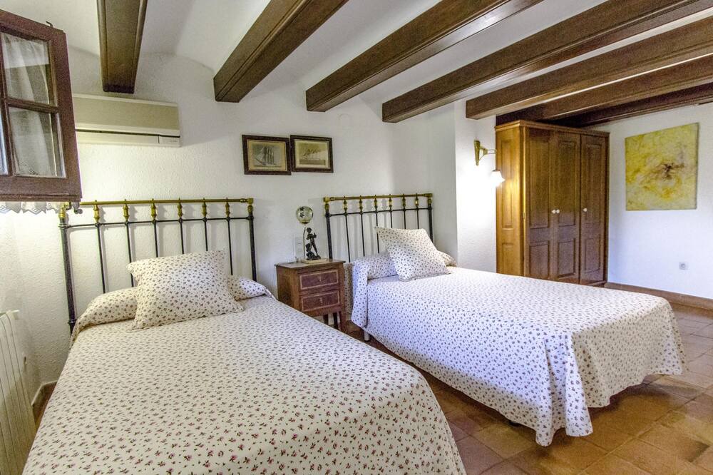 Photo of Bedroom in Santa Oliva
