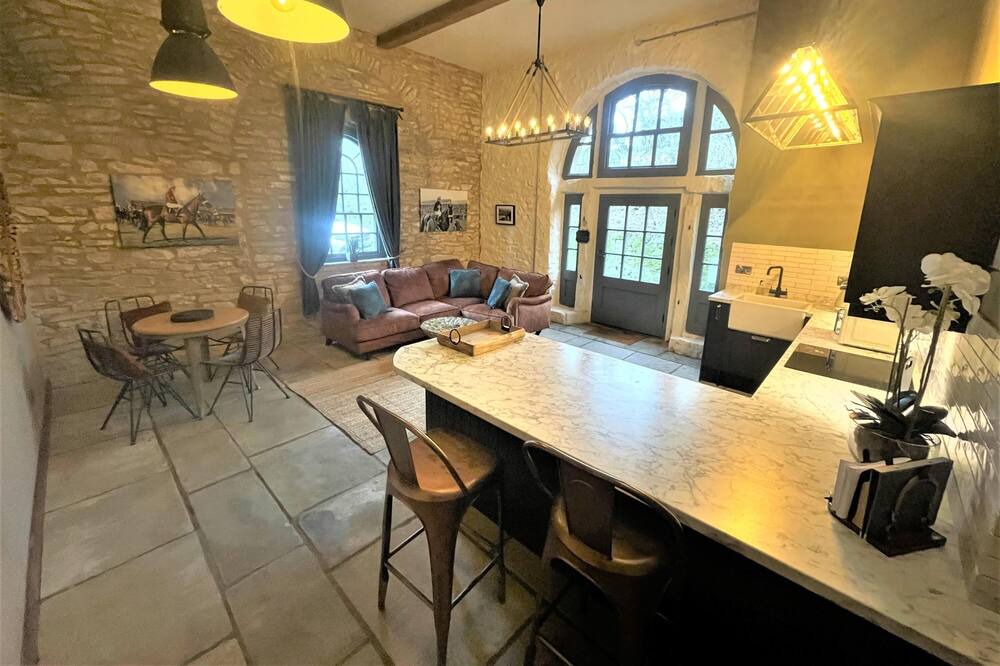 Photo of Others in Fremington