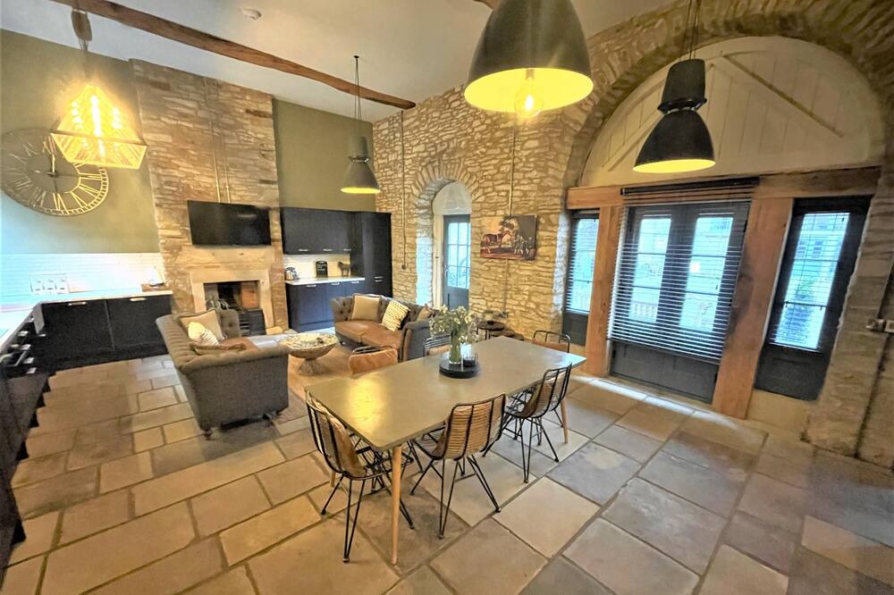 Photo of Others in Fremington