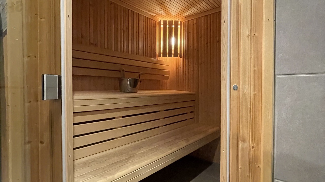 Photo of Others in Lickfold