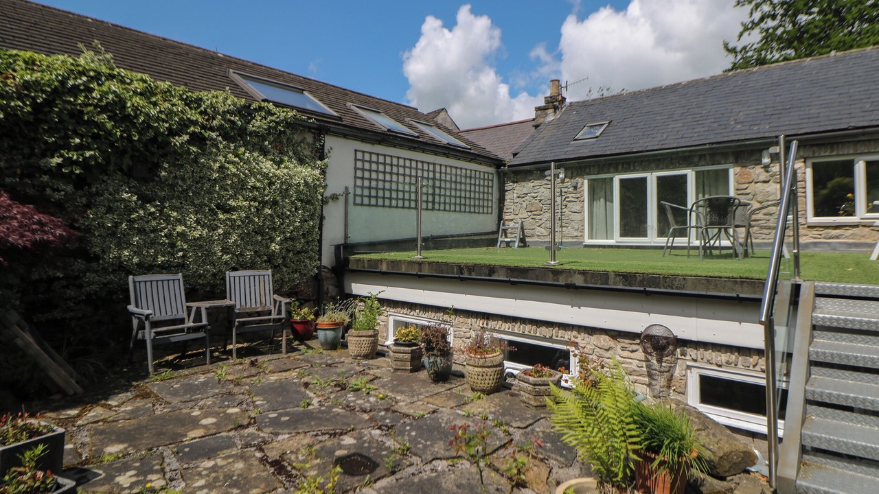 Photo of Others in Castleton