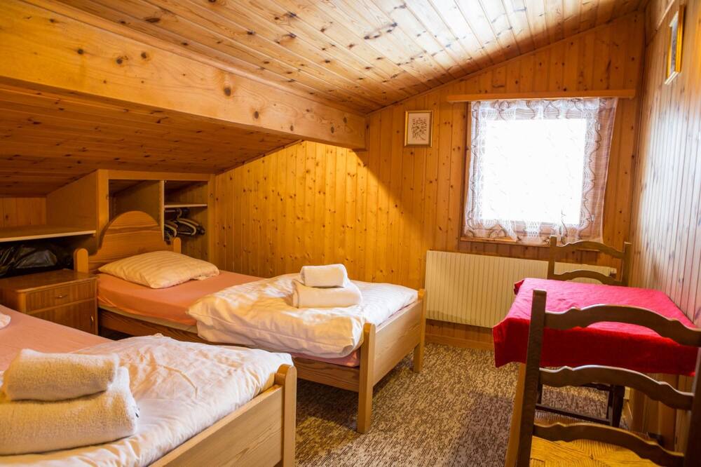 Photo of Bedroom in Mayens-de-Riddes