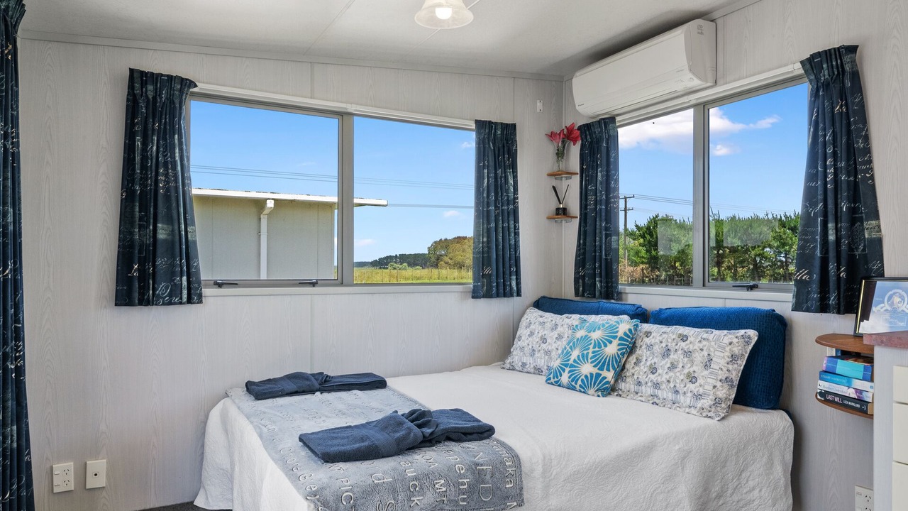 Photo of Others in Himatangi