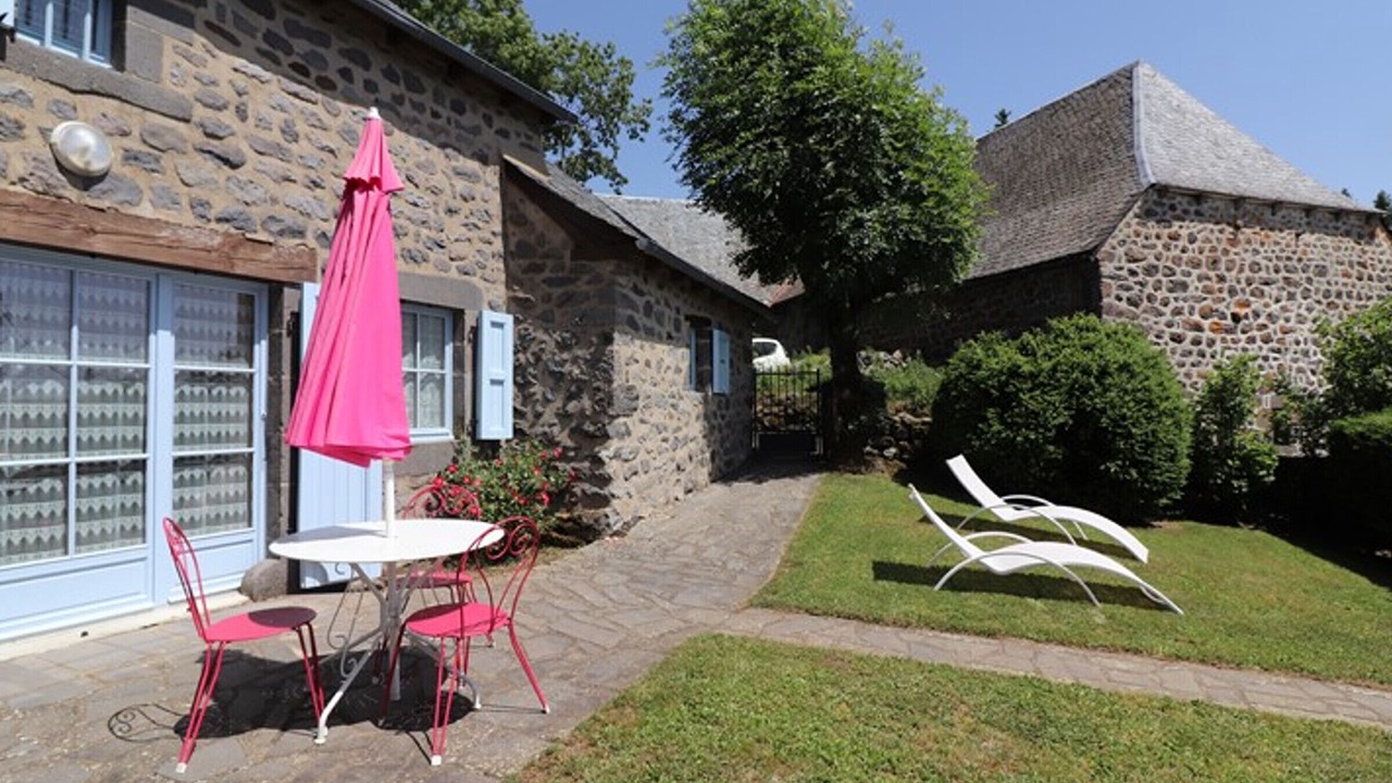 Photo of Outdoor in Cezens