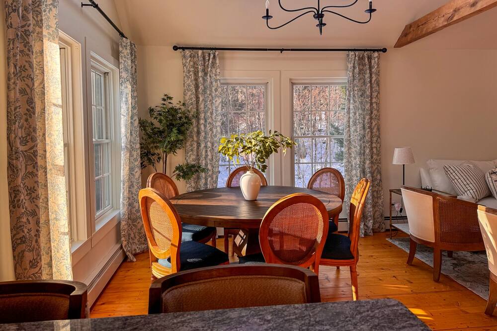 Photo of Others in Londonderry