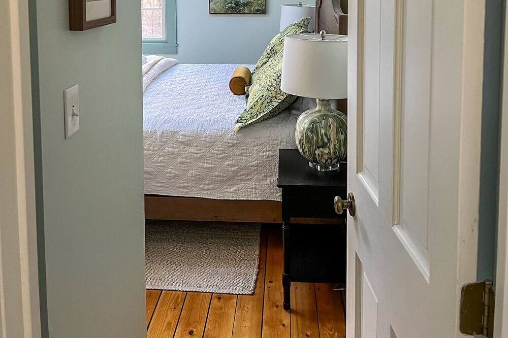 Photo of Bedroom in Londonderry