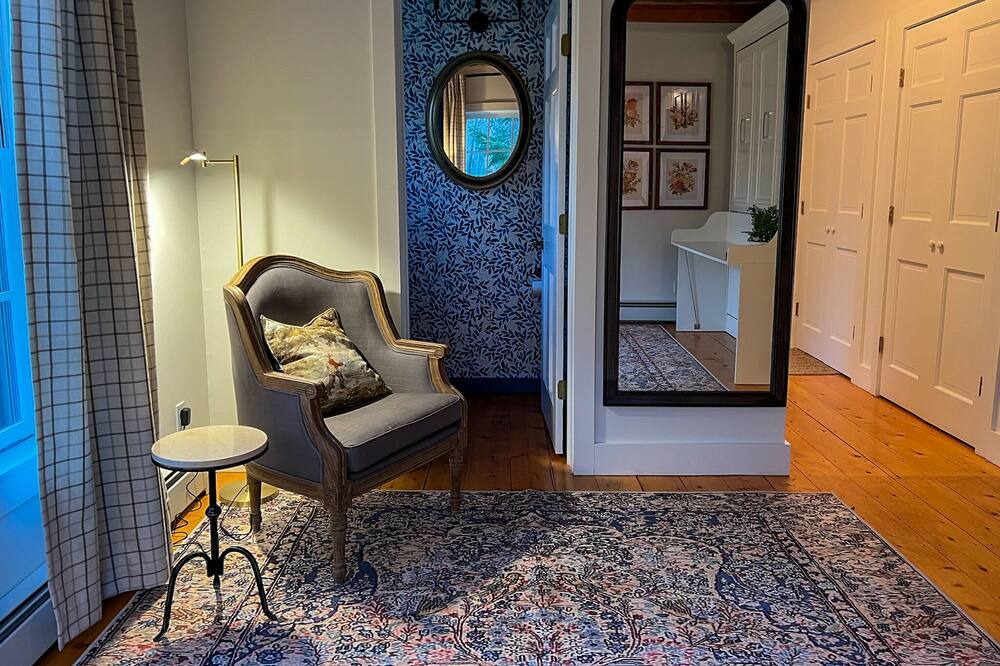 Photo of Others in Londonderry