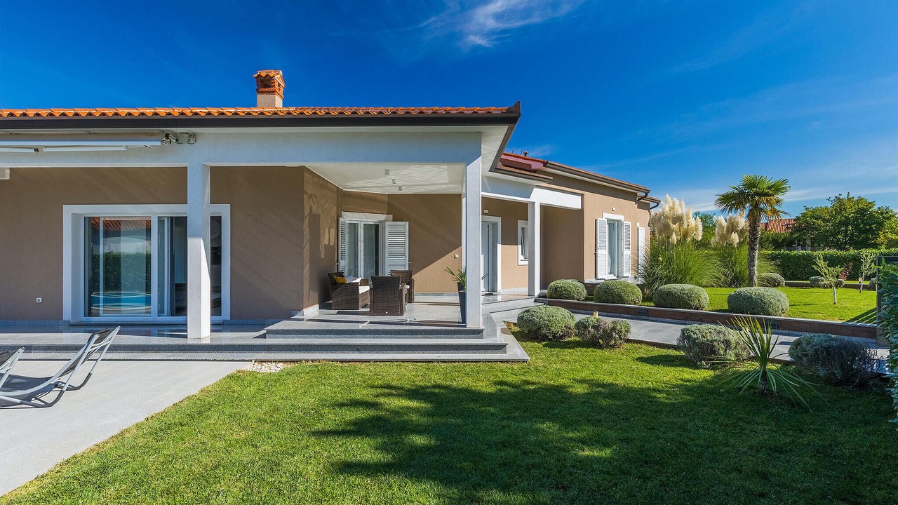 Photo of Outdoor in Rogocana