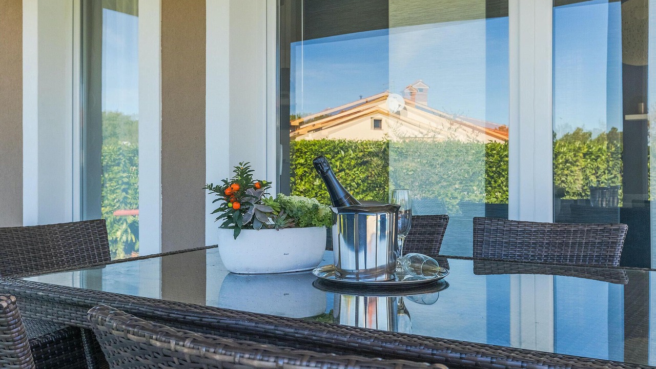 Photo of Outdoor in Rogocana