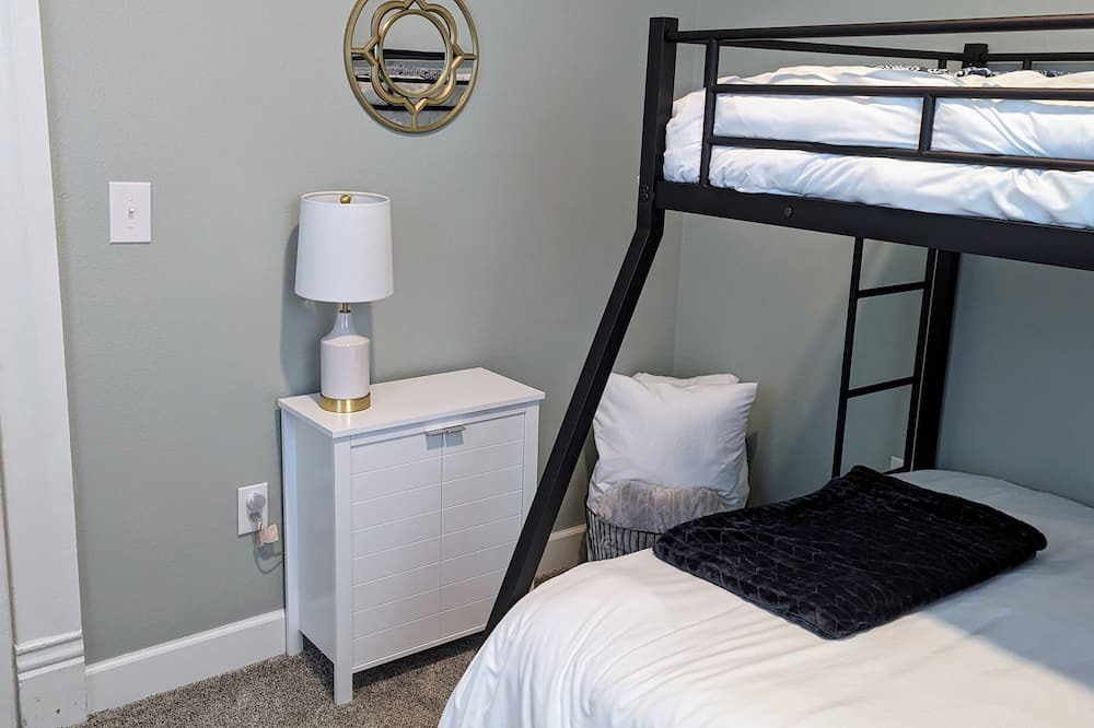 Photo of Bedroom in Silverton