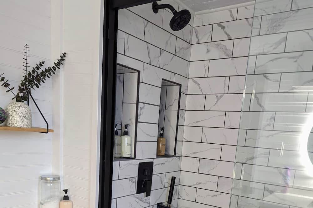 Photo of Bathroom in Silverton