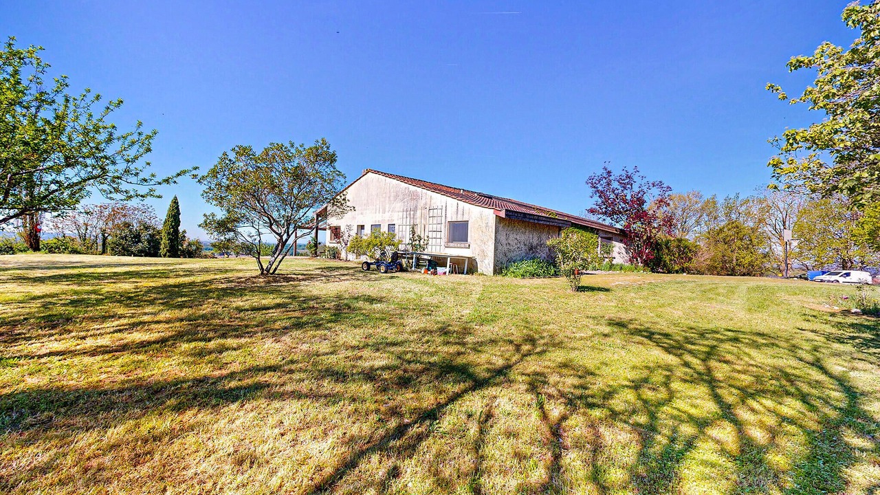 Photo of Outdoor in Tombeboeuf
