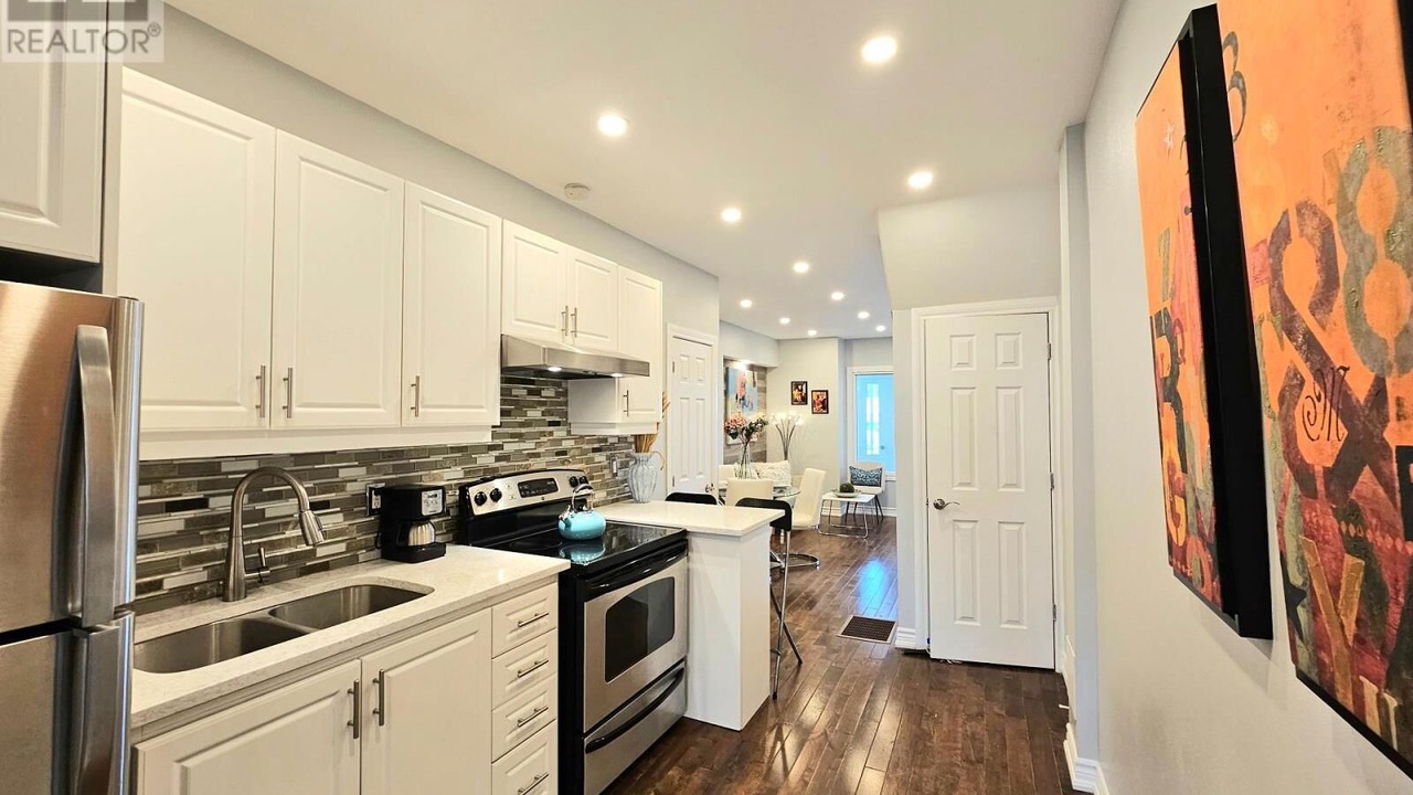 Photo of Kitchen in Oakwood Village