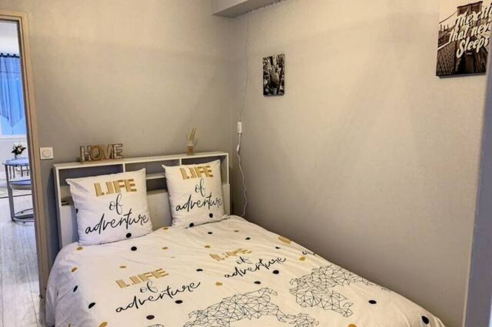 Photo of Bedroom in Centre Ville