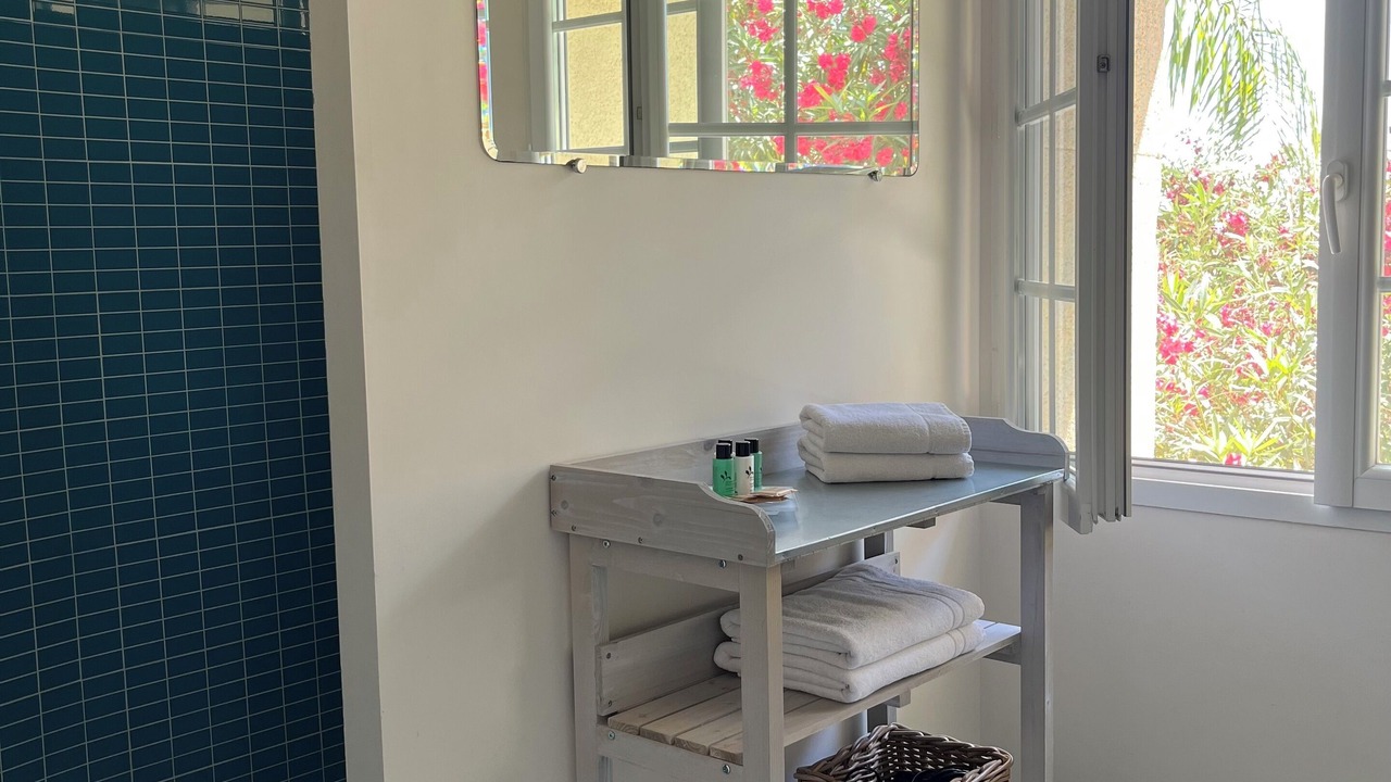 Photo of Bathroom in Capestang