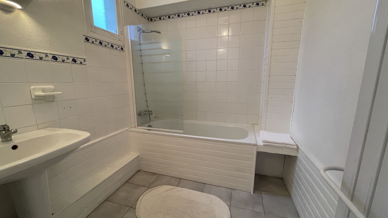 Photo of Others in Le Mesnil-Gilbert